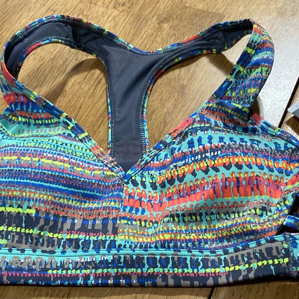 Victoria's secret sports bra size extra small new
